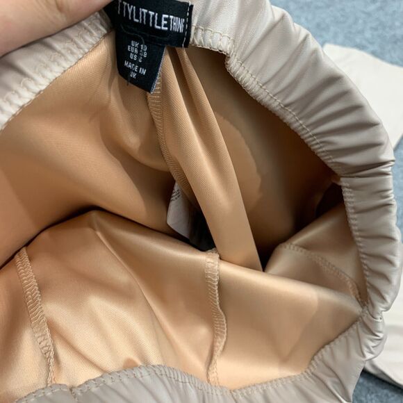 PrettyLittleThing Trouser Womens 6 Stone Faux Leather Seam Detail Straight Leg - Picture 11 of 16